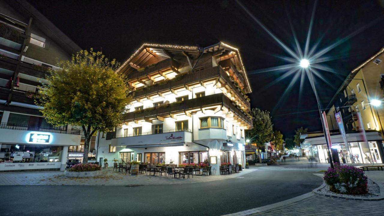 Tiroler Weinstube Aparthotel Seefeld in Tirol Exterior foto