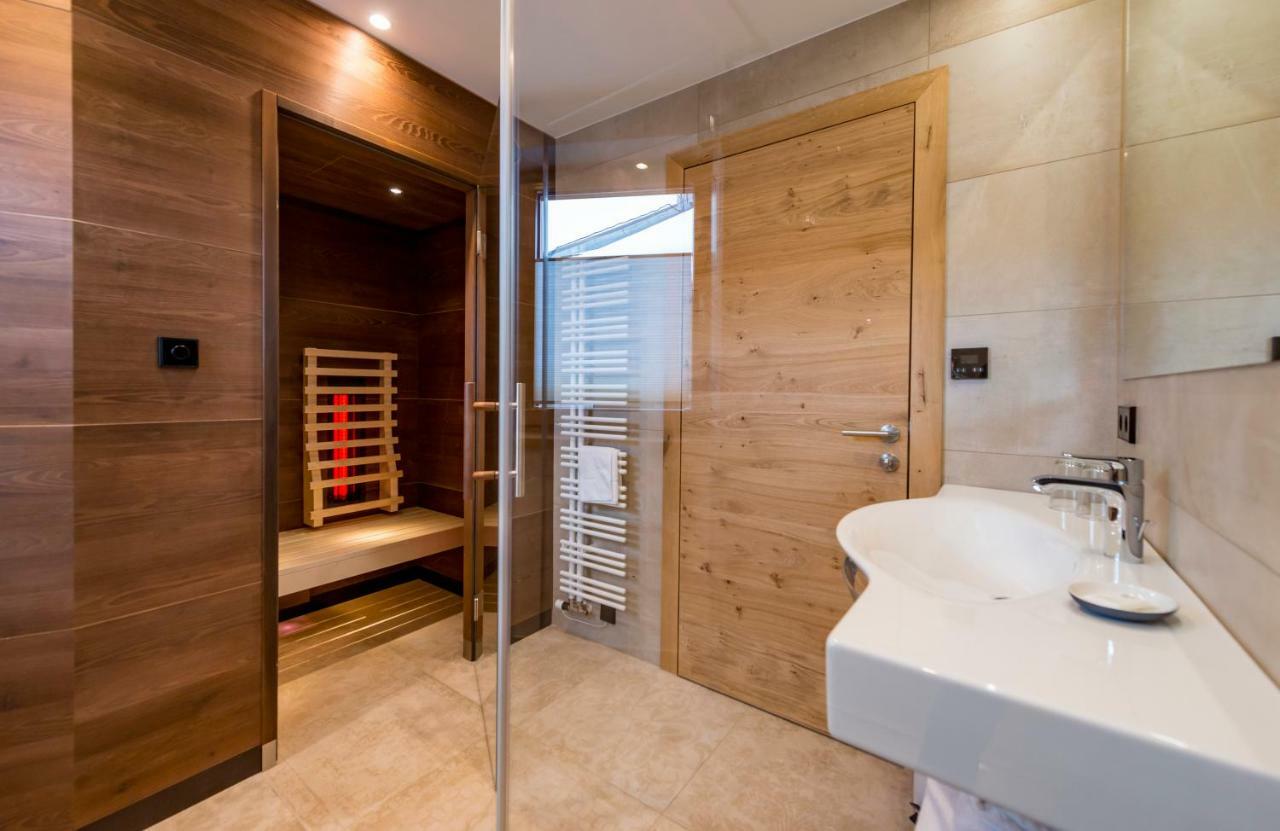 Tiroler Weinstube Aparthotel Seefeld in Tirol Exterior foto